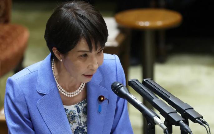 日本炸锅了，受不了。当地时间7月27日，日本众议院预算委员会举行国会质询，在野党