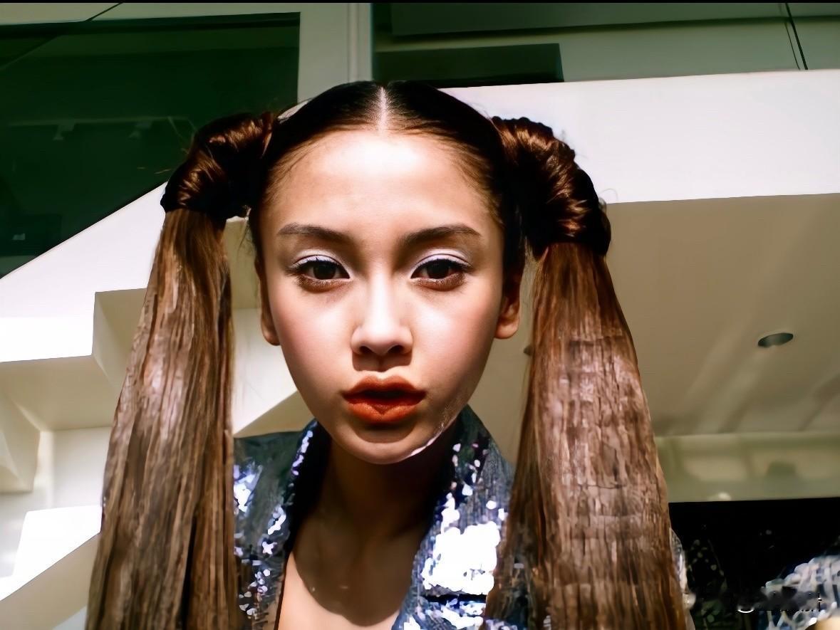杨颖（Angelababy）｜19岁左右拍摄的麦当劳广告大片