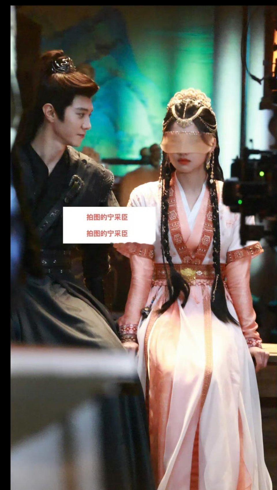 张婧仪还是适合怼脸拍 