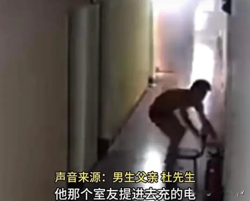 江歌式惨剧又上演了！

视 频中，浓烟滚滚，一个男孩凄厉而绝望的惨叫声，让人闻之