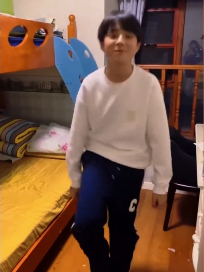 一只呆呆 ​​​
