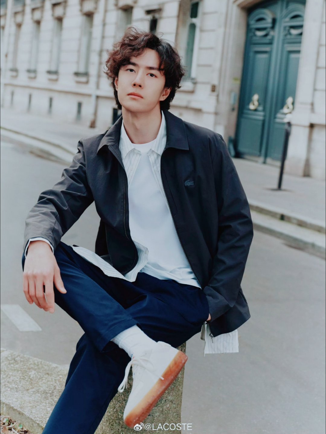 你们有没有发现，我虽然有杜华微信，但很少说王一博解约的事儿！