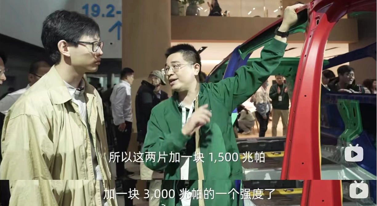 看到这个1500+1500=3000的例子，让我想起来了一个事情，十几年了，我依...
