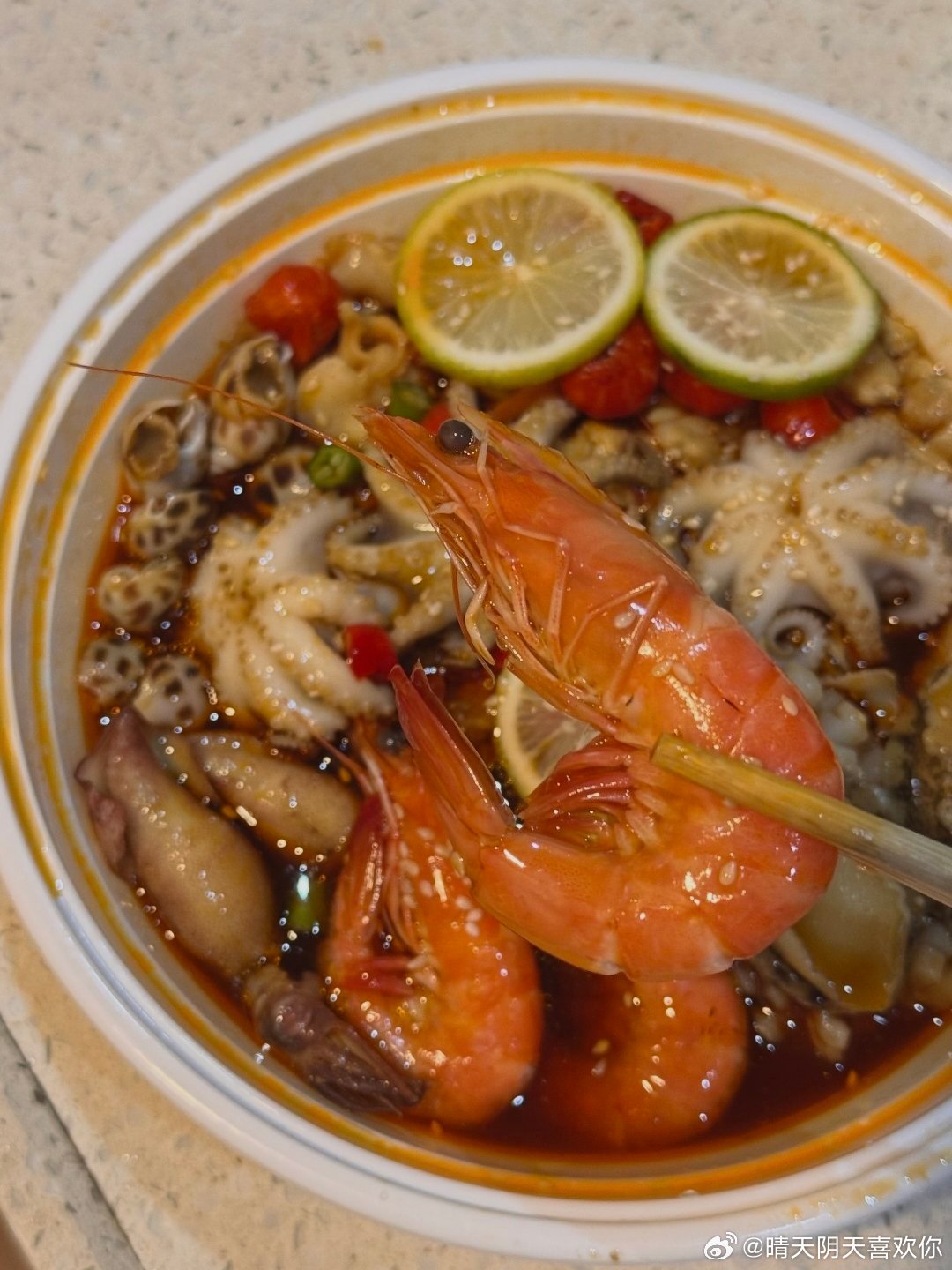 瘦子 夏天没食欲整日闷热难耐，真的只有酸甜冰爽的食物能勾起我一点点食欲，有没有和