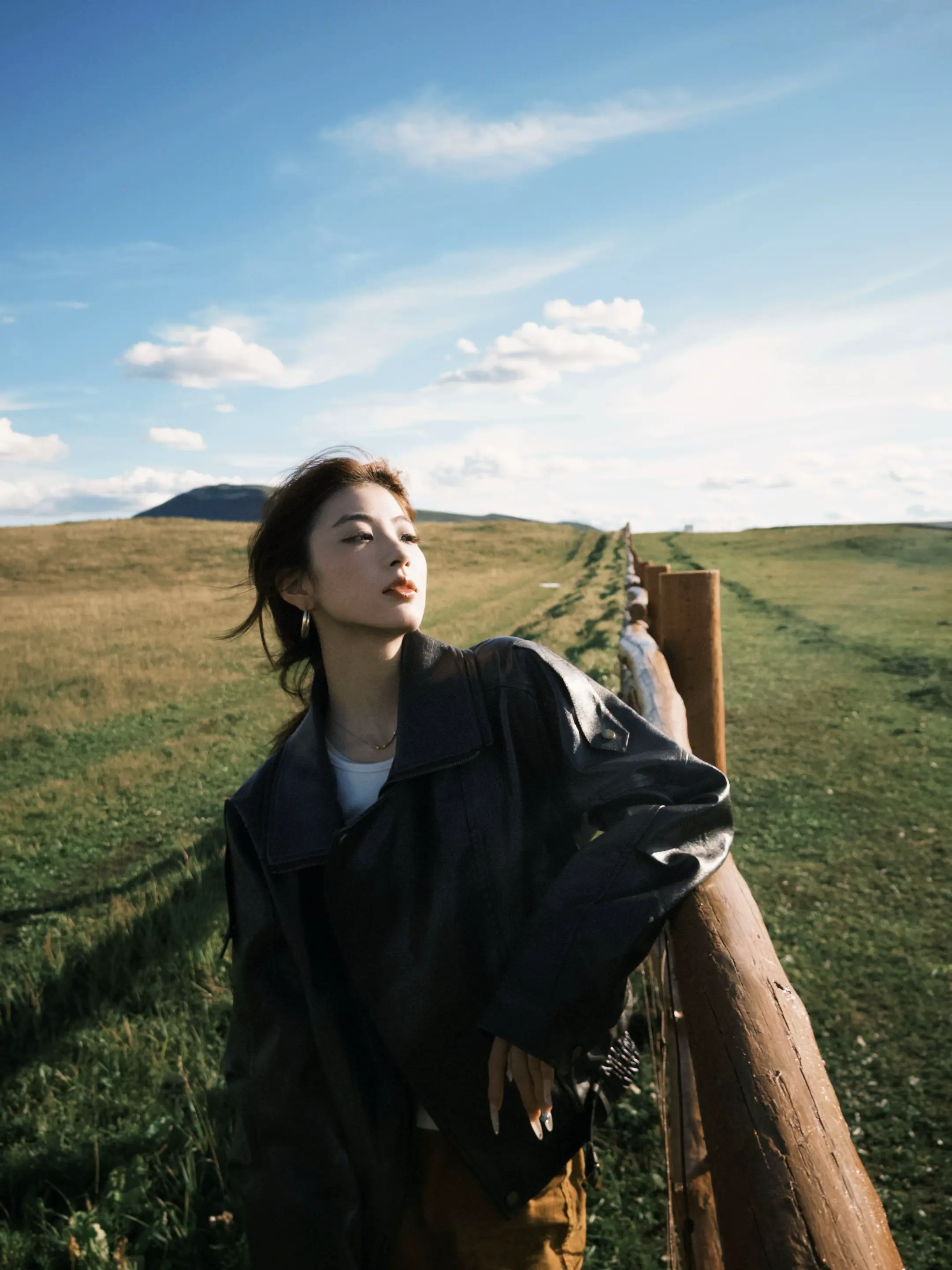 没有人可以定义我的价值 除非我认同了他的标尺