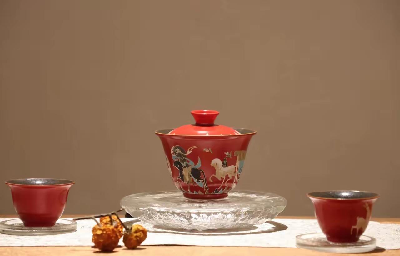 ✨我不太愿意谈"甜甜圈"✨

🐼 我觉得那是一个悲剧。他去了国外，就开始骂自己