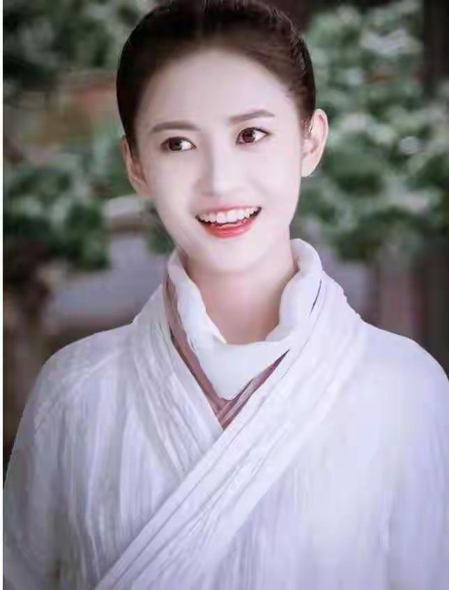 这是演员陈钰琪，你们都看过她演的哪些角色？我最喜欢看她演的赵敏了