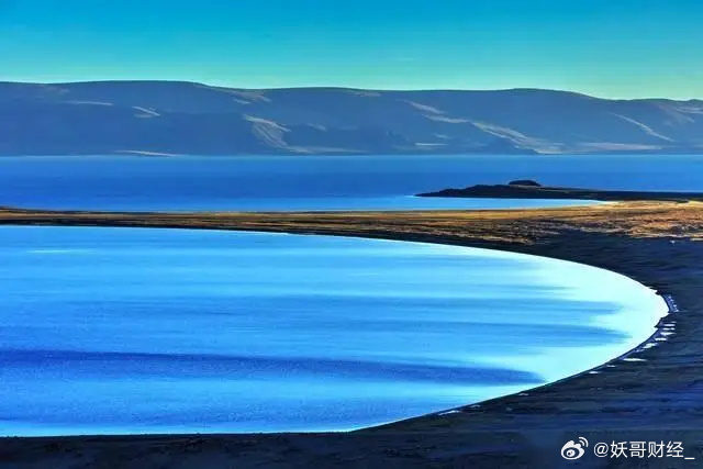 消息一览：1. 紫光国微：拟购买瑞能半导100%股权，股票复牌2. 宏达电子拟1