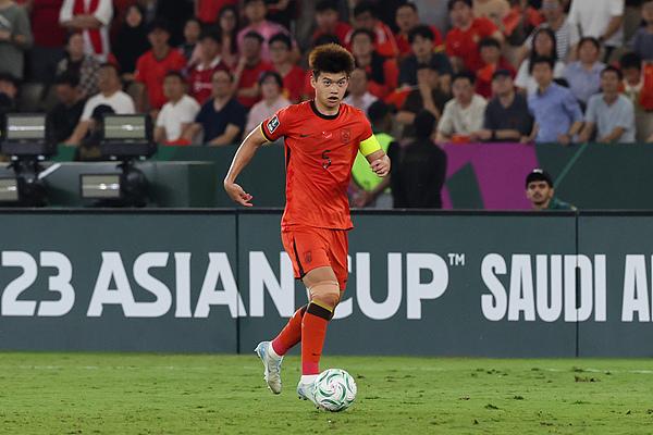 刘浩帆说尽快适应邵指导打法
 
当地时间3月24日傍晚，中国男足赴悉尼瓦伦汀体育