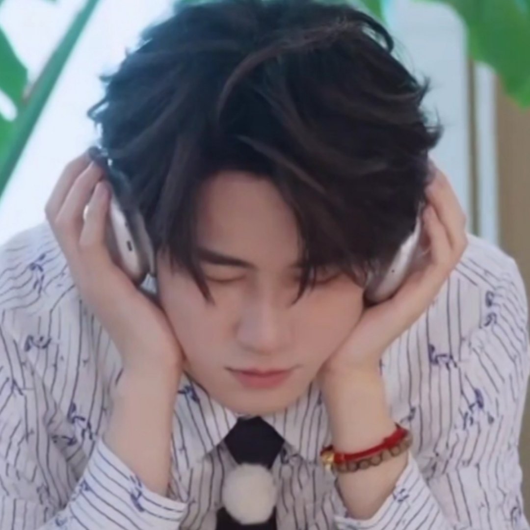 好可爱🥺张真源奔跑吧﻿﻿