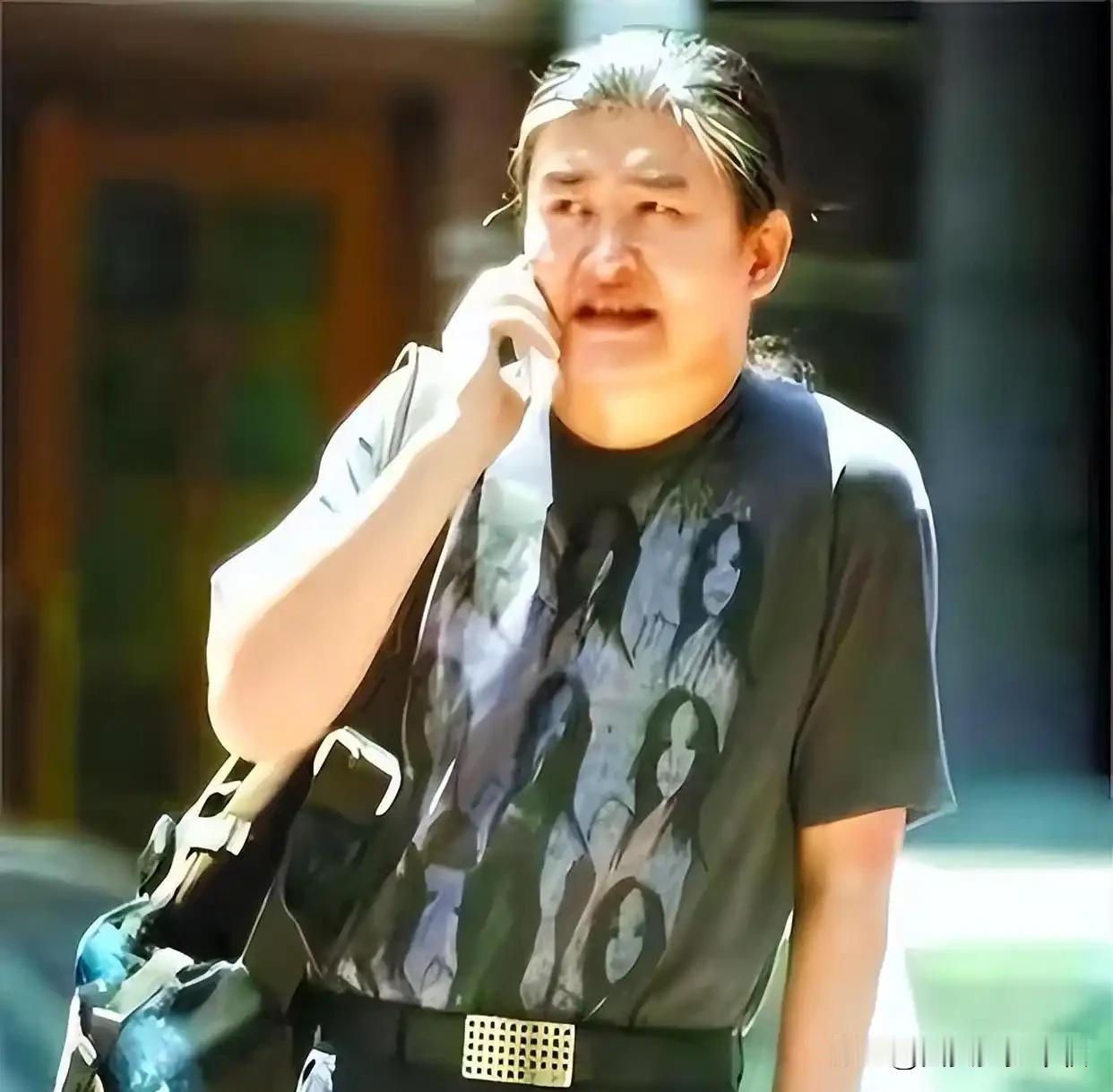 有多少男人像刘欢老师那样，身体上有些病痛总是拖着咬牙忍着，却不肯抽出时间去医院看