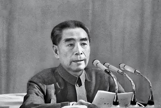 周总理病逝留下3个遗愿，邓小平：全部不答应！毛主席：答应一个
 
1976年，中