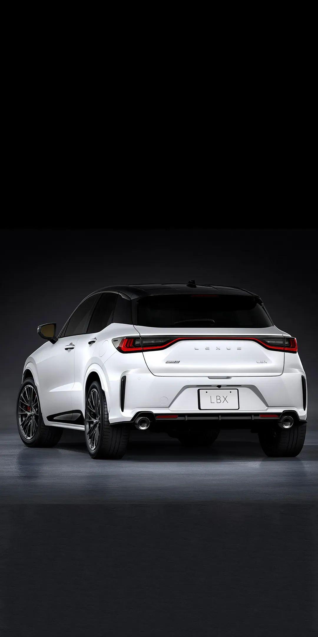 最近雷克萨斯推出一款基于丰田Yaris Cross打造的小型跨界SUV——LBX