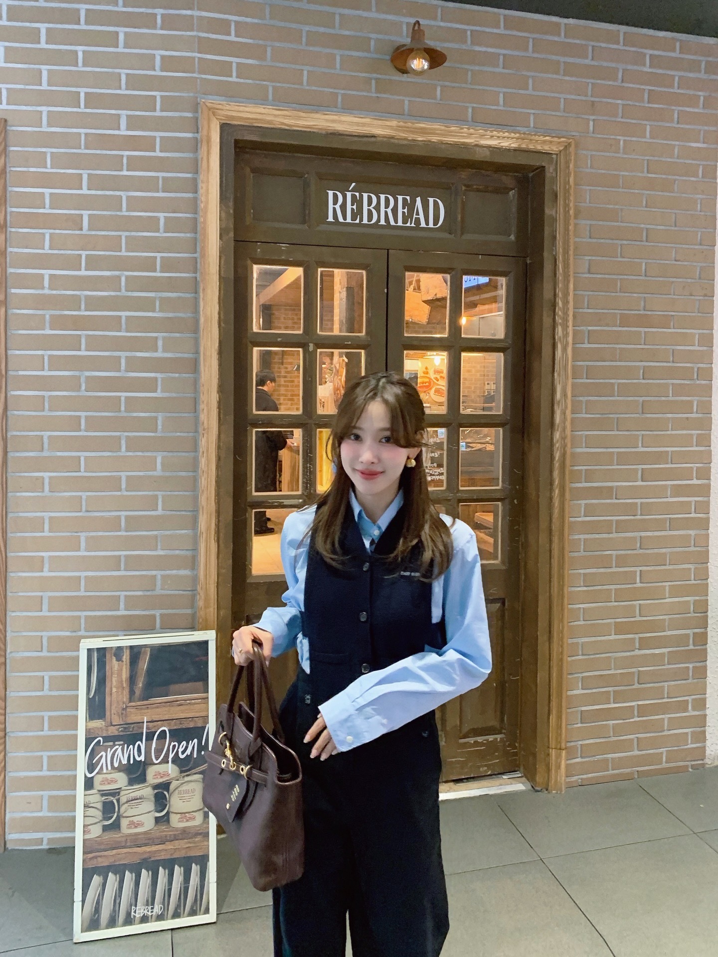 李娜妍近期穿搭 