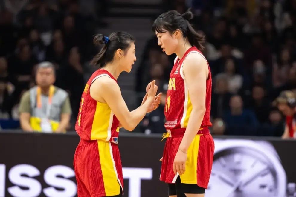 麻烦大了，中国女篮被绝杀，再收两大坏消息，强烈挥呼吁李梦回归

中国女篮目前正在