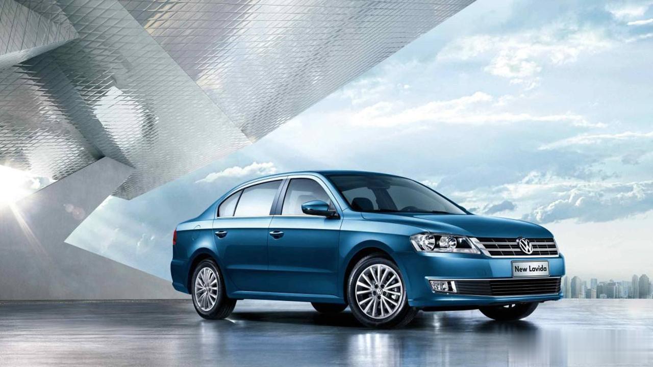 27287辆！大众朗逸的6月销量是27287辆，仅次于29638辆的日产轩逸，拿