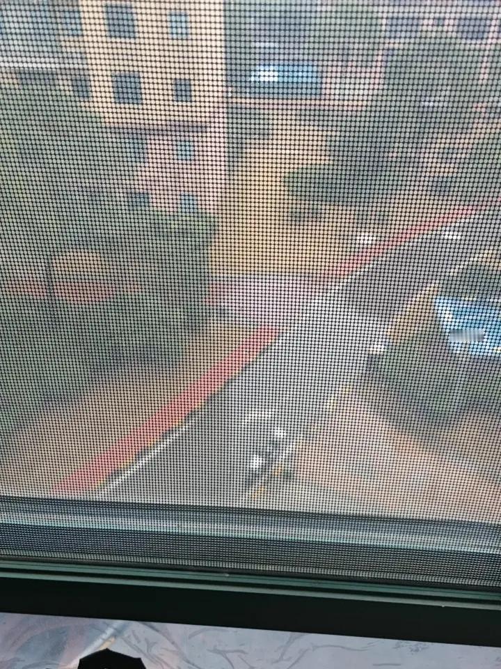 南方湿冷与北方干冷有什么不同?这个是风往骨子里面钻，一个是外面冷，但是在房子里暖