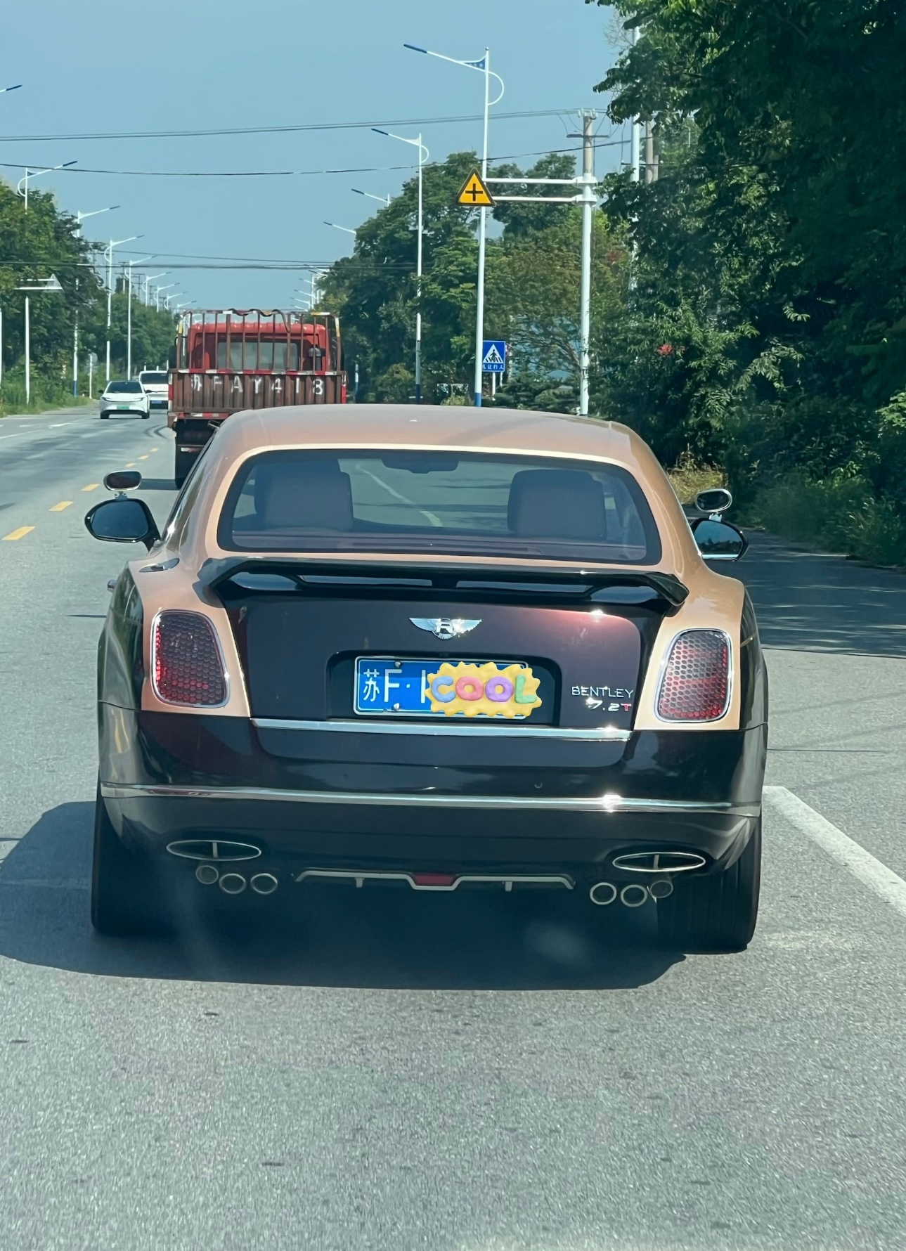 不是，这挺好个车……