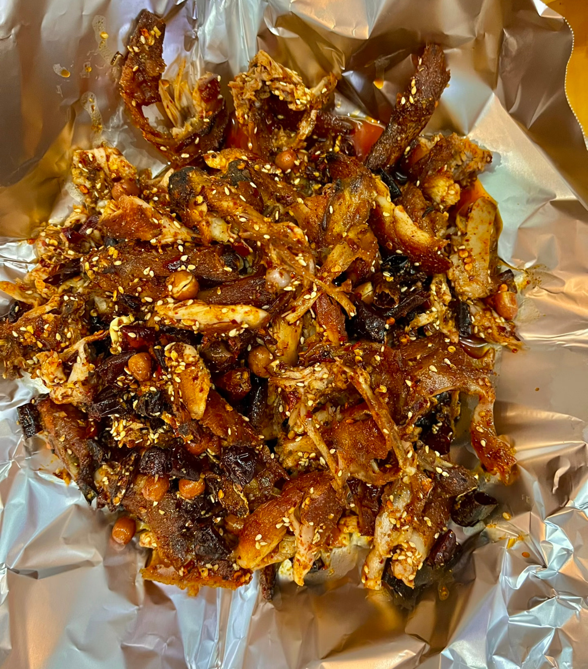 卤菜店使用四姐二字被索赔50万还好反转了，要不一大波“某姐”“某哥”的店要遭殃了