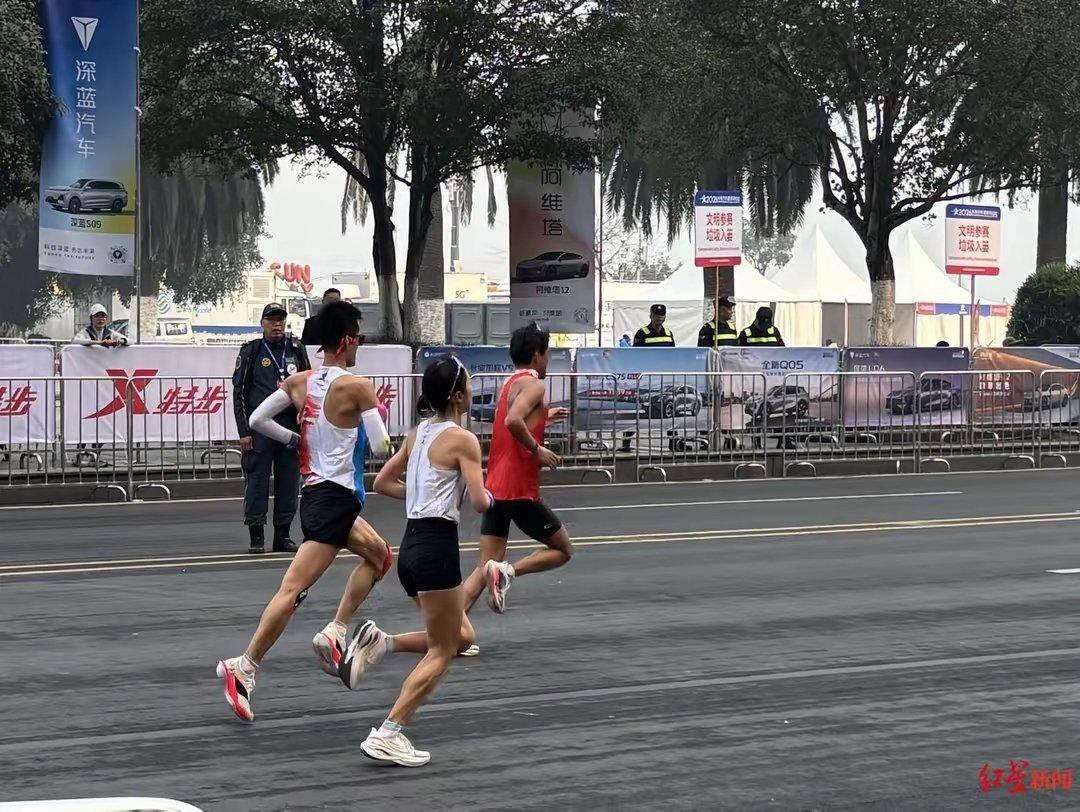 重马获女子组第六名，张水华辞职后首战，赛前直播坦言因伤状态欠佳张水华马拉松 1月