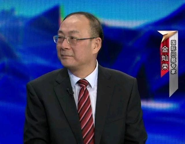 金灿荣曾认为：对照我国两次出兵，普京在对乌动兵的战略安排上踩了大忌！真正值得追问