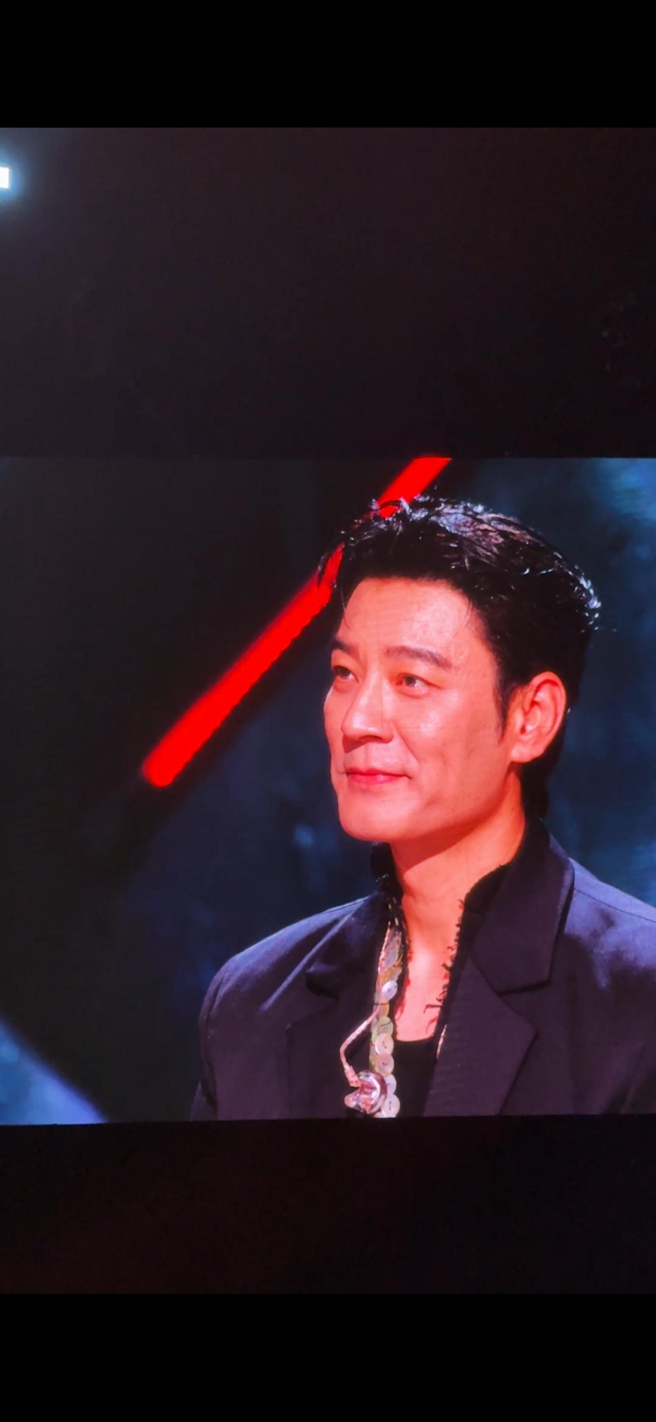 王安宇为李光洁打call 王安宇李光洁又联动了，想去n刷小巷人家了🥹林工披荆斩