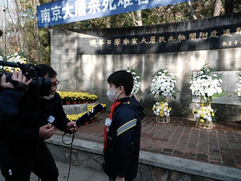 南京的中国留学生的血性何在？媚日投日，伤害同胞，祸及民族与国家，全都是罔顾底线的