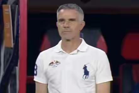 官宣！官宣！官宣！
刚刚梅州客家足球俱乐部官宣，球队一线队主教练吉诺·莱蒂耶里辞