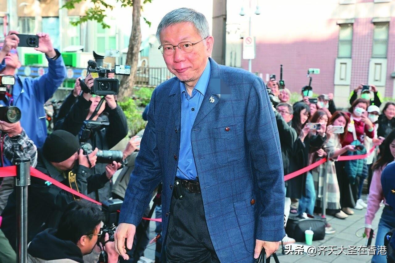 柯文哲走下神坛？林廷辉“已无政治能量”：最好回去抱妈妈还能拿些同情票！

民众党