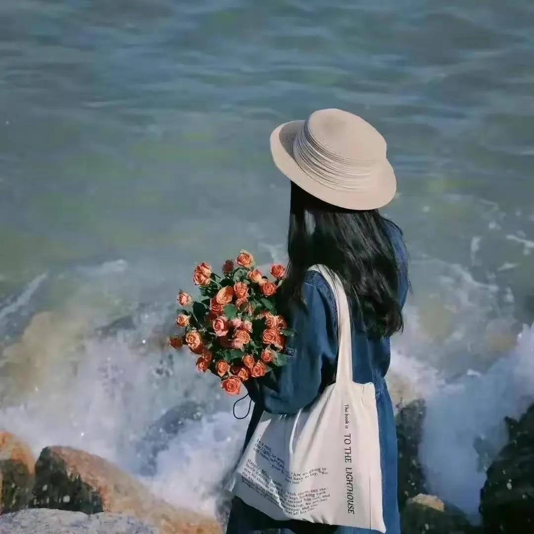 我的婚姻，也如所有狗血离散的剧情一样，因为小三的插足而支离破碎。我至今记得，我在