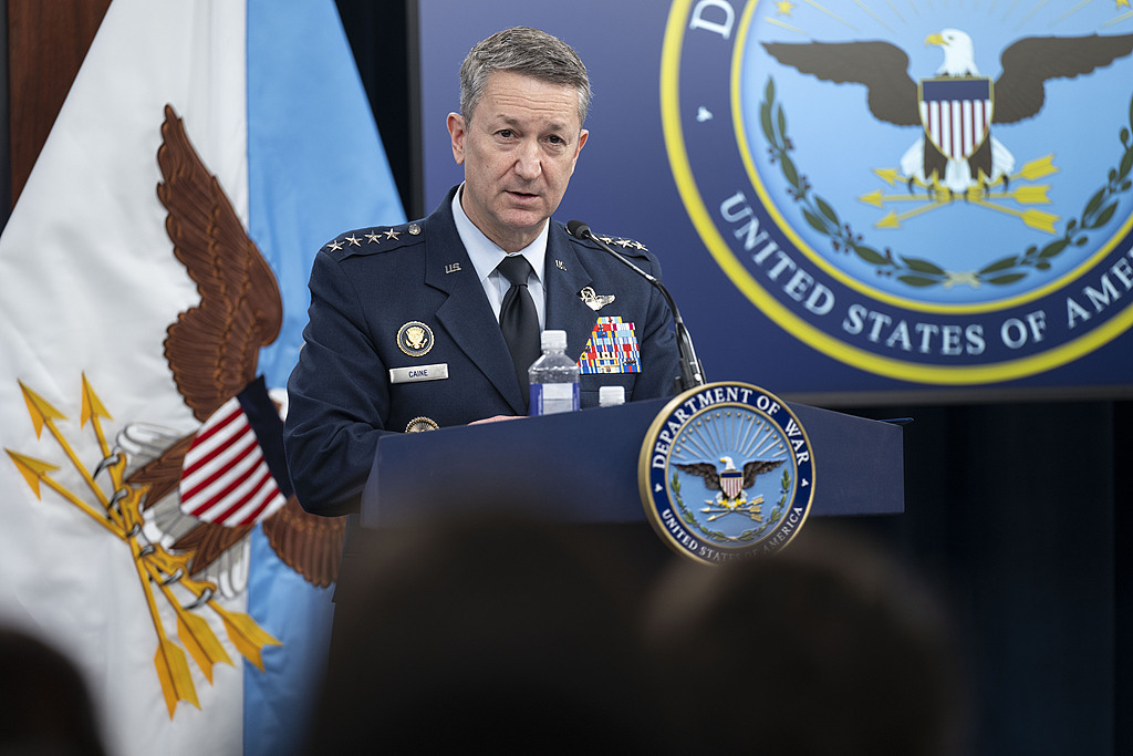 【美国参谋长联席会议主席：美军打击伊朗地下武器库】当地时间3月10日，美国参谋长