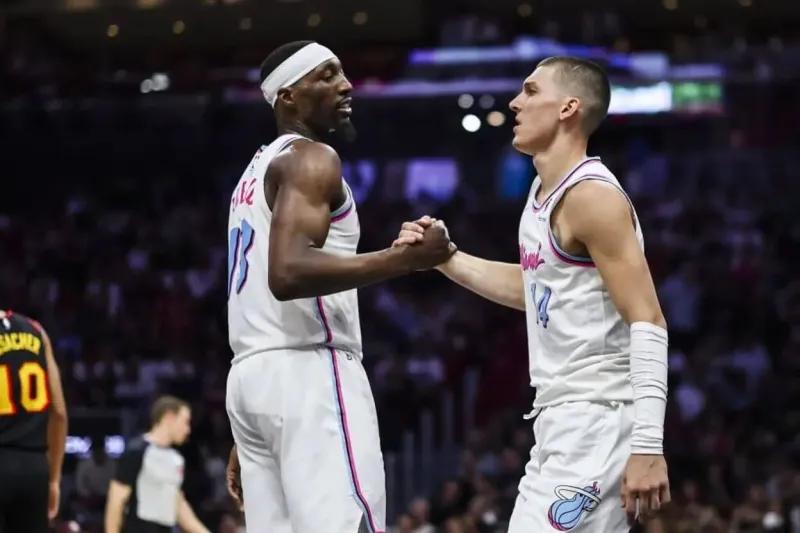 今天NBA的两件大事：

第一件事：文班亚马顶薪续约
5年2.52亿美元，均薪五