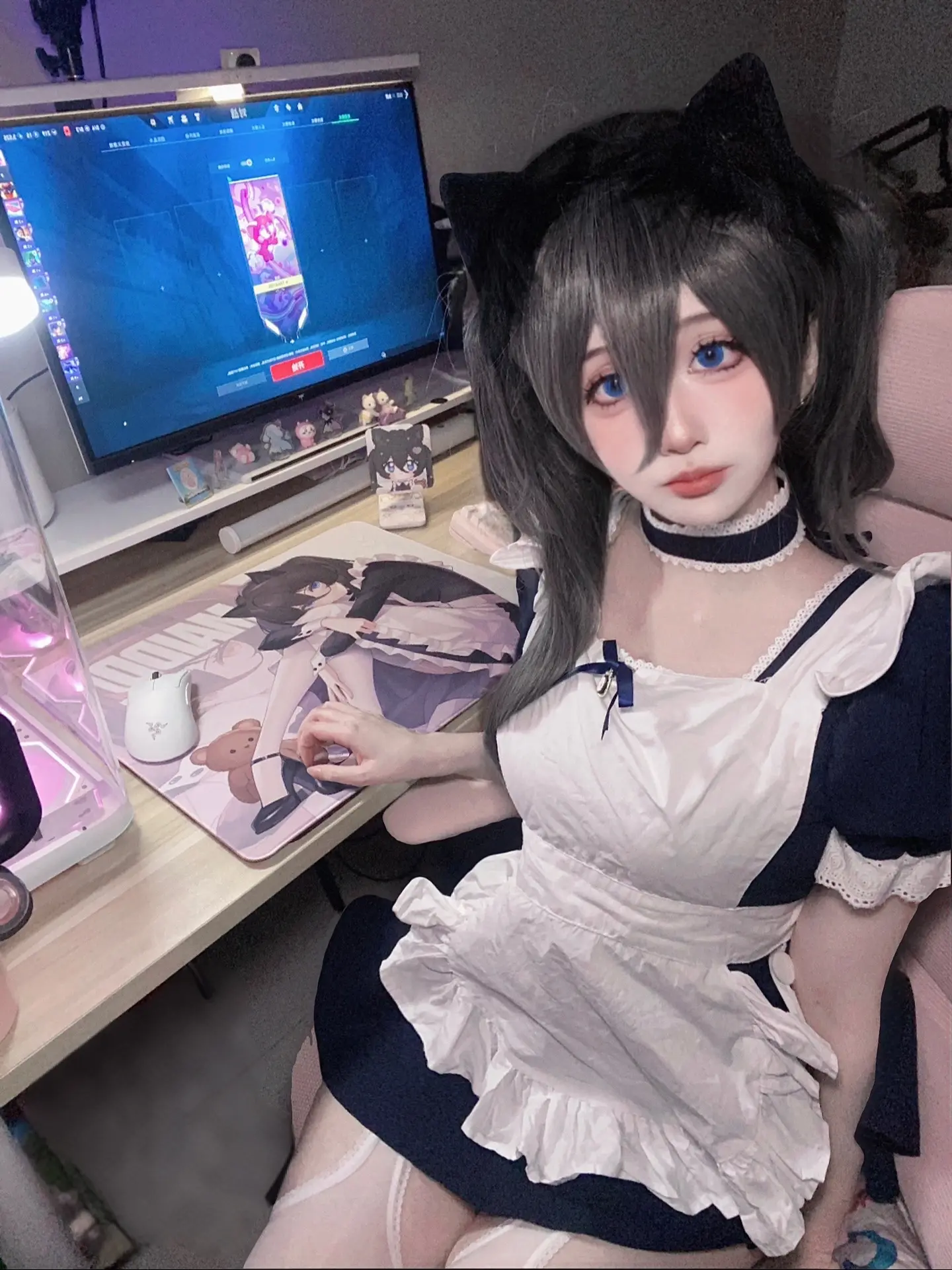 上次你送我的海德空间的Dysphoria Yuri 1.5女仆鼠标垫我...