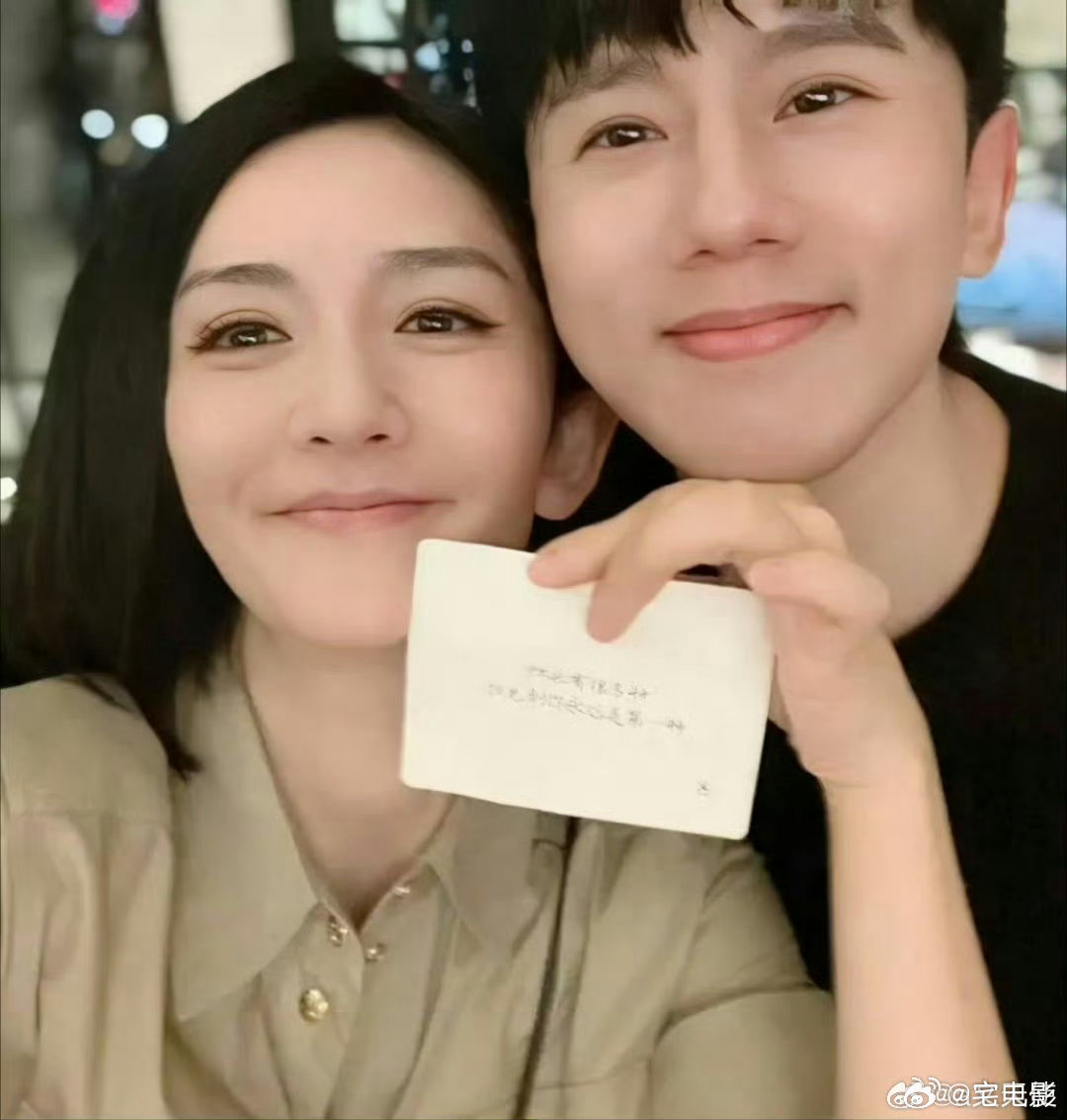 张杰张杰回应 细水长流的陪伴，才是最顶级的浪漫！ 