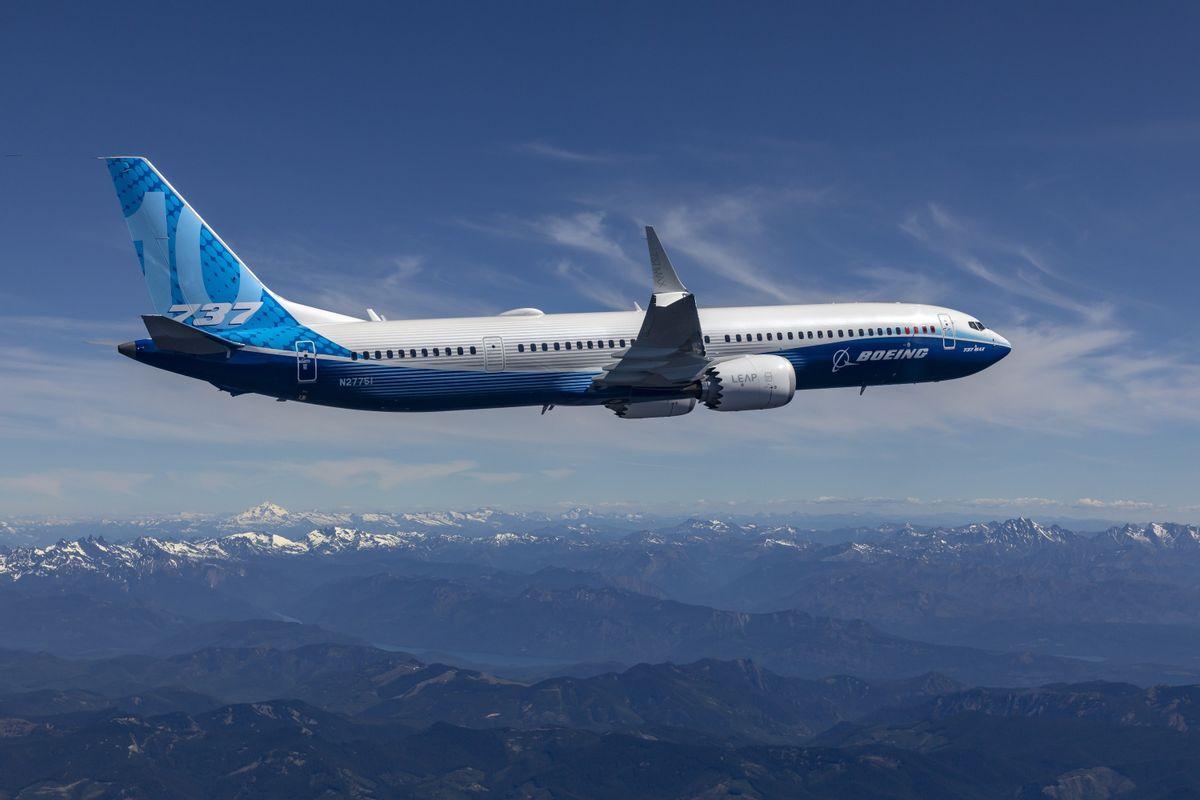 近日，肯尼亚航空一架波音777-300ER客机重新回归机队。该架客机早年由肯尼亚