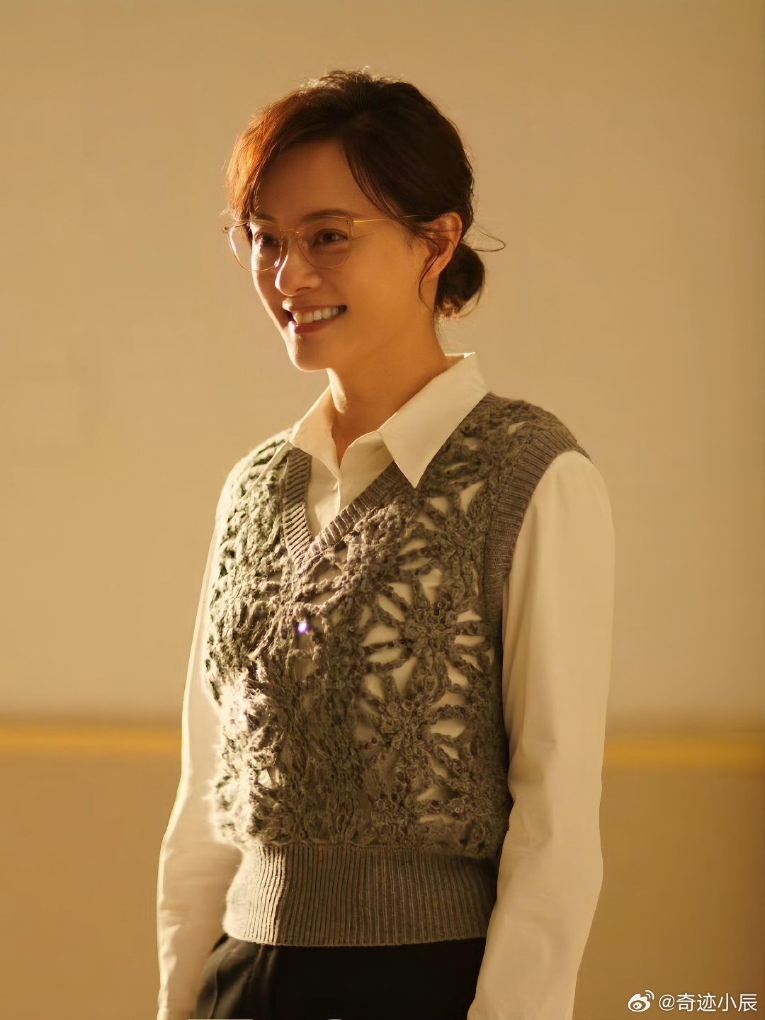 孙俪用一条条语音回复新人演员新人演员说遇到孙俪很幸运 遇到好前辈是一生幸运。孙俪