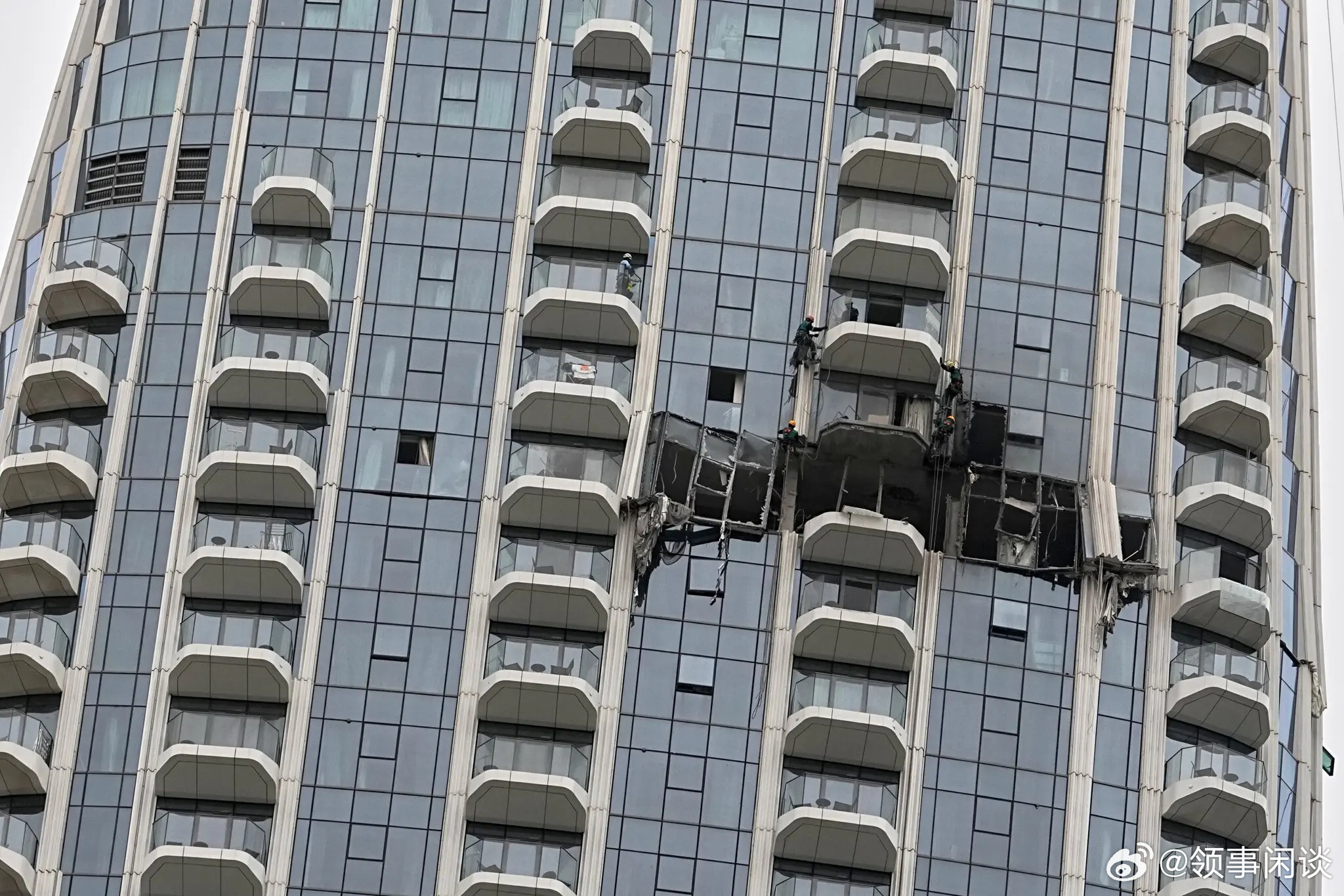 【海湾国家严厉打击网上流传的伊朗袭击视频】[当局以安全风险为由，展开了一系列逮捕