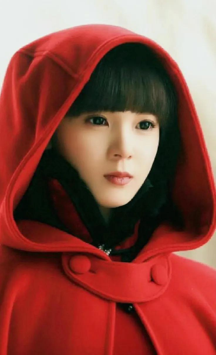 #为什么你们那么喜欢岳绮罗#
电视剧《无心法师》中的反派角色岳绮罗之所以受到观众
