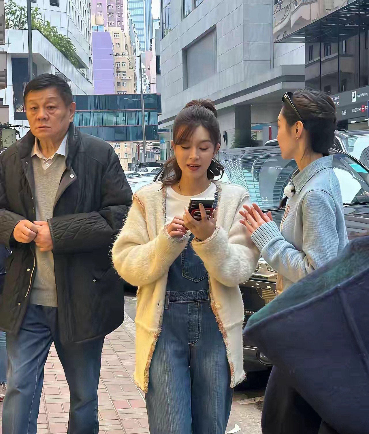 两人同框，才知道谁最漂亮。 