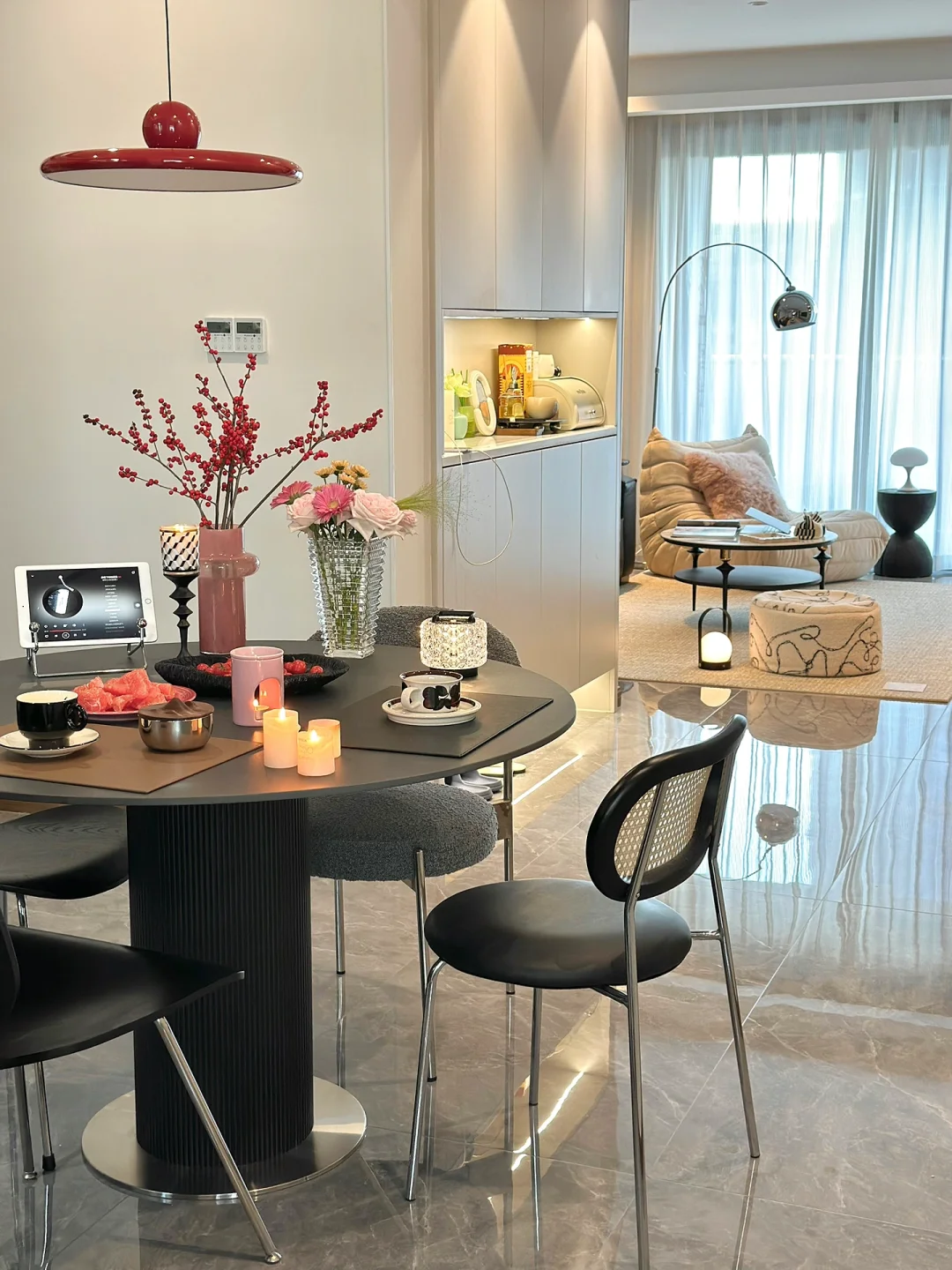 就100平的小房子，谈什么高级感？