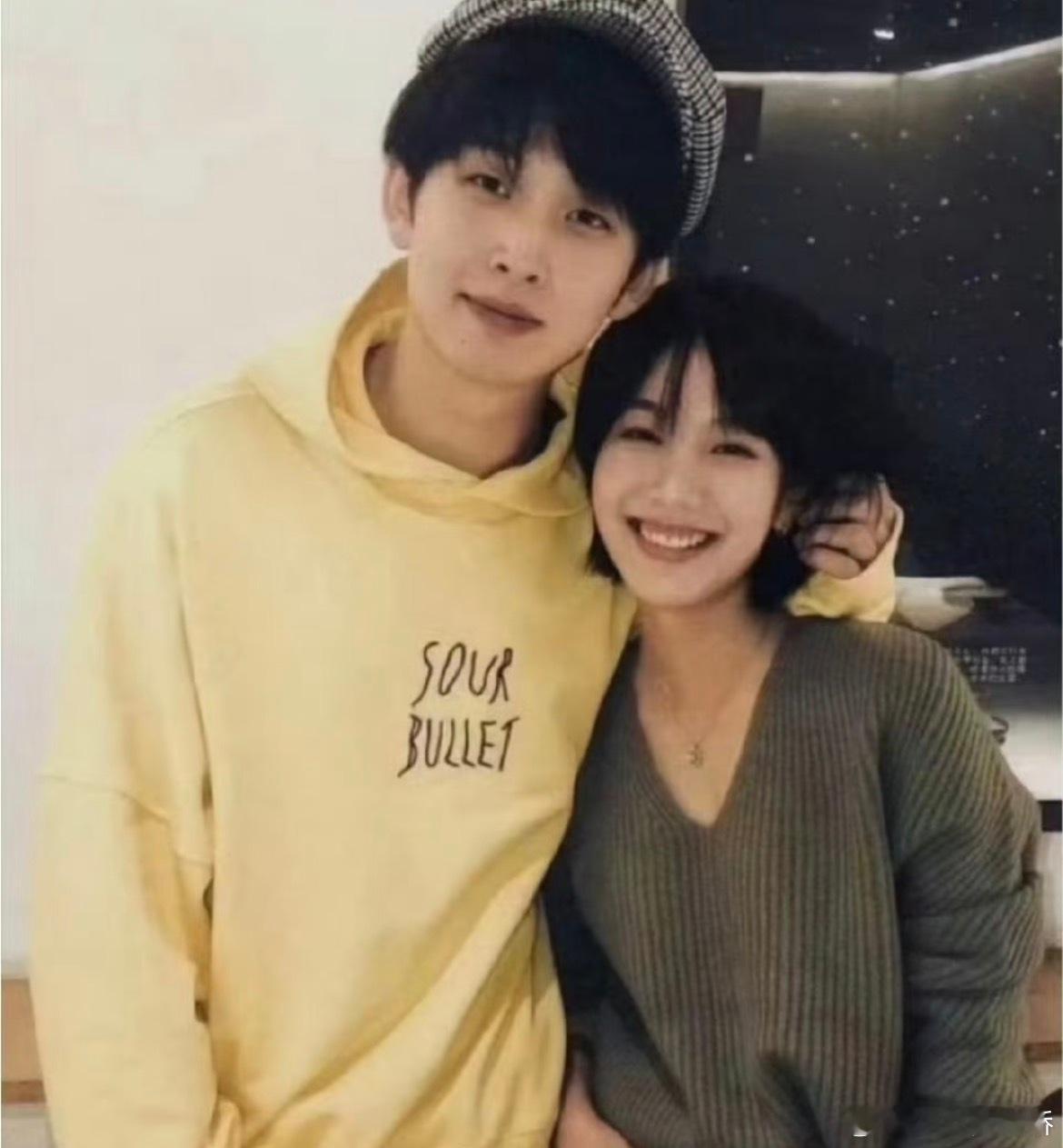 曝齐思钧刘梦章分手确实是意料之中了，长期异地的事业上升期成年人恋爱，真的不容易