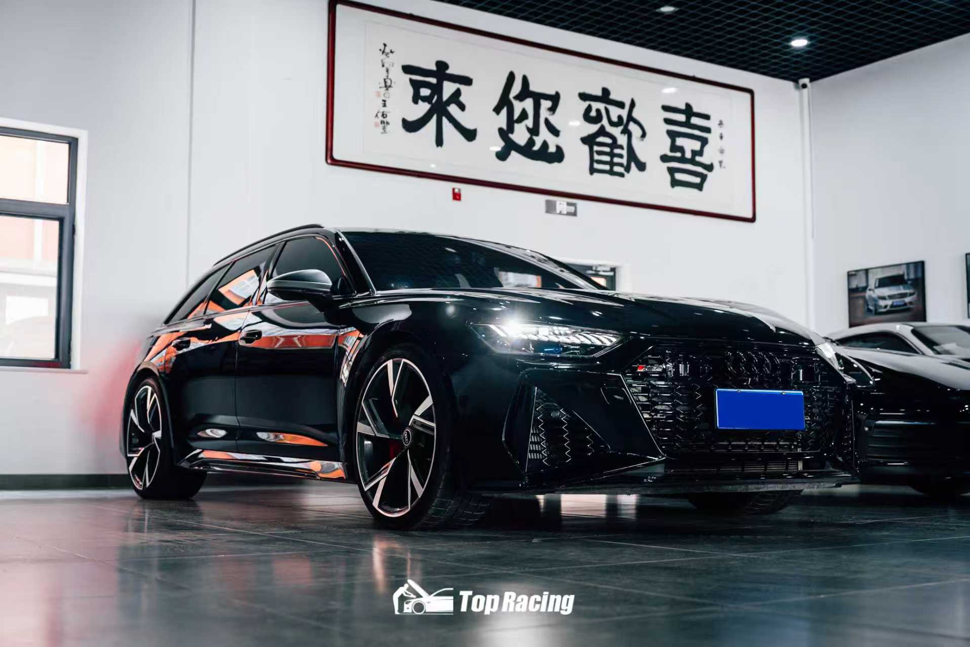 吾一日三醒：这Rs6 过年之前来的 2021 3.6wkm 就一个小小小追尾磕破