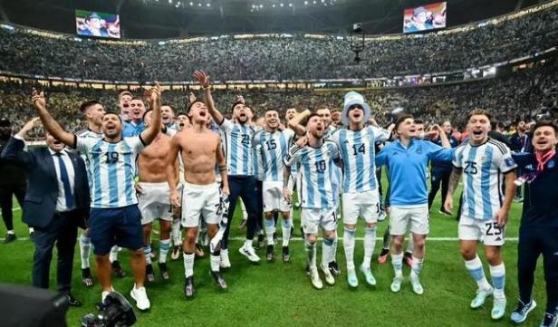 法国记者爆料：2022年世界杯后，FIFA未将4200万美元冠军奖金汇给阿根廷足