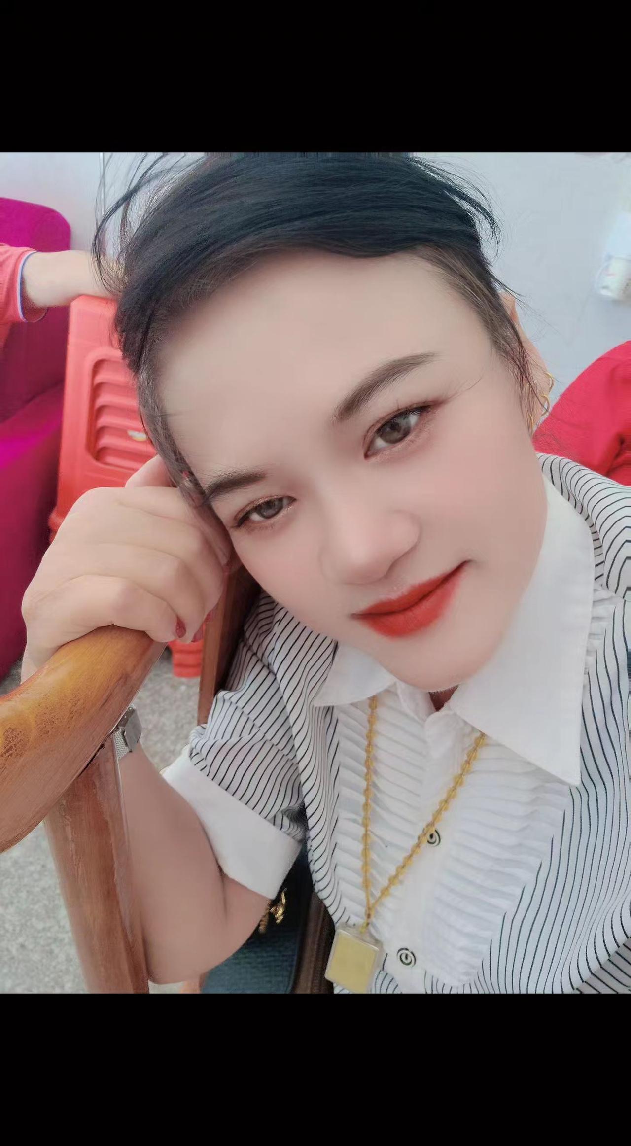 累了#真实的我 #挺喜欢现在的自己 #自娱自乐自我调节 #心态决定状态 #爱笑的