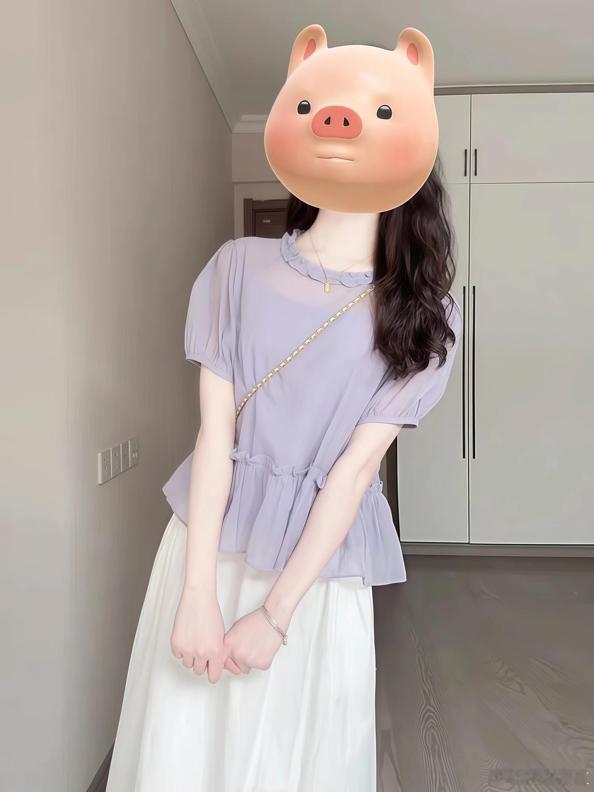 淡紫+白百褶裙穿搭指南：温柔暴击，夏日甜心氛围拉满！——用网纱木耳边与高腰百褶，