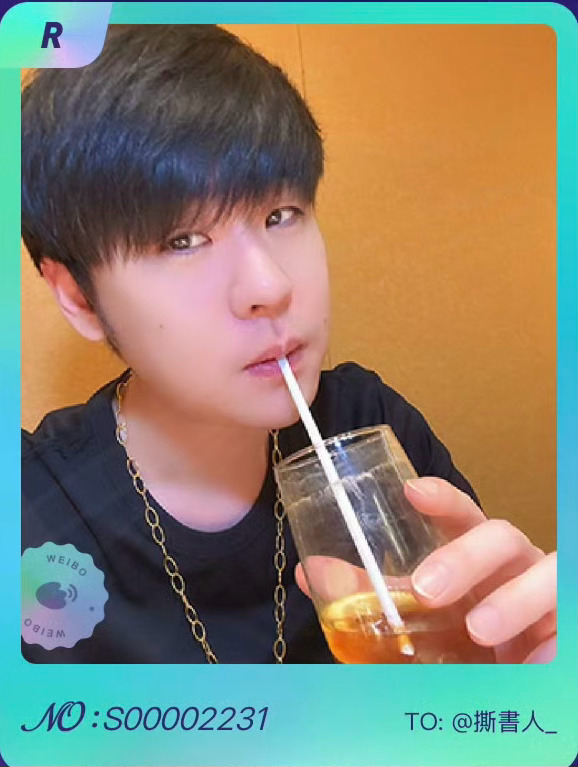 看来那天出去吃个饭拍得还真不少呢