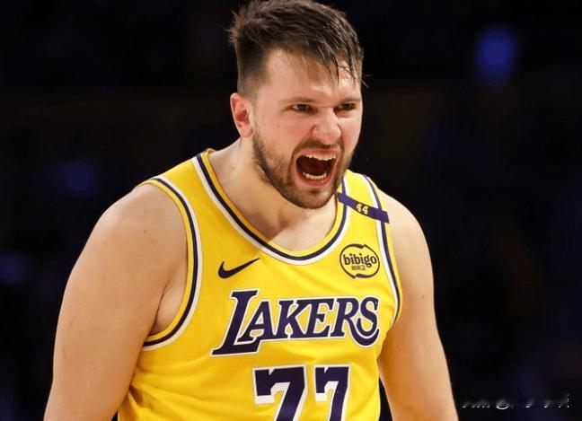 独行侠到底图啥啊？？折腾了一年，合着就用东契奇换回了1个湖人的29年首轮，1个克