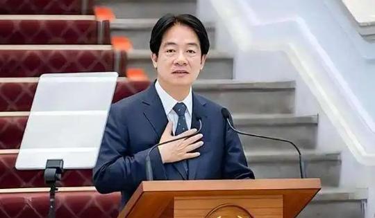 [微风]9月16日，台防务部门召开记者会，发布新版的所谓 " 全民安全指引手册 