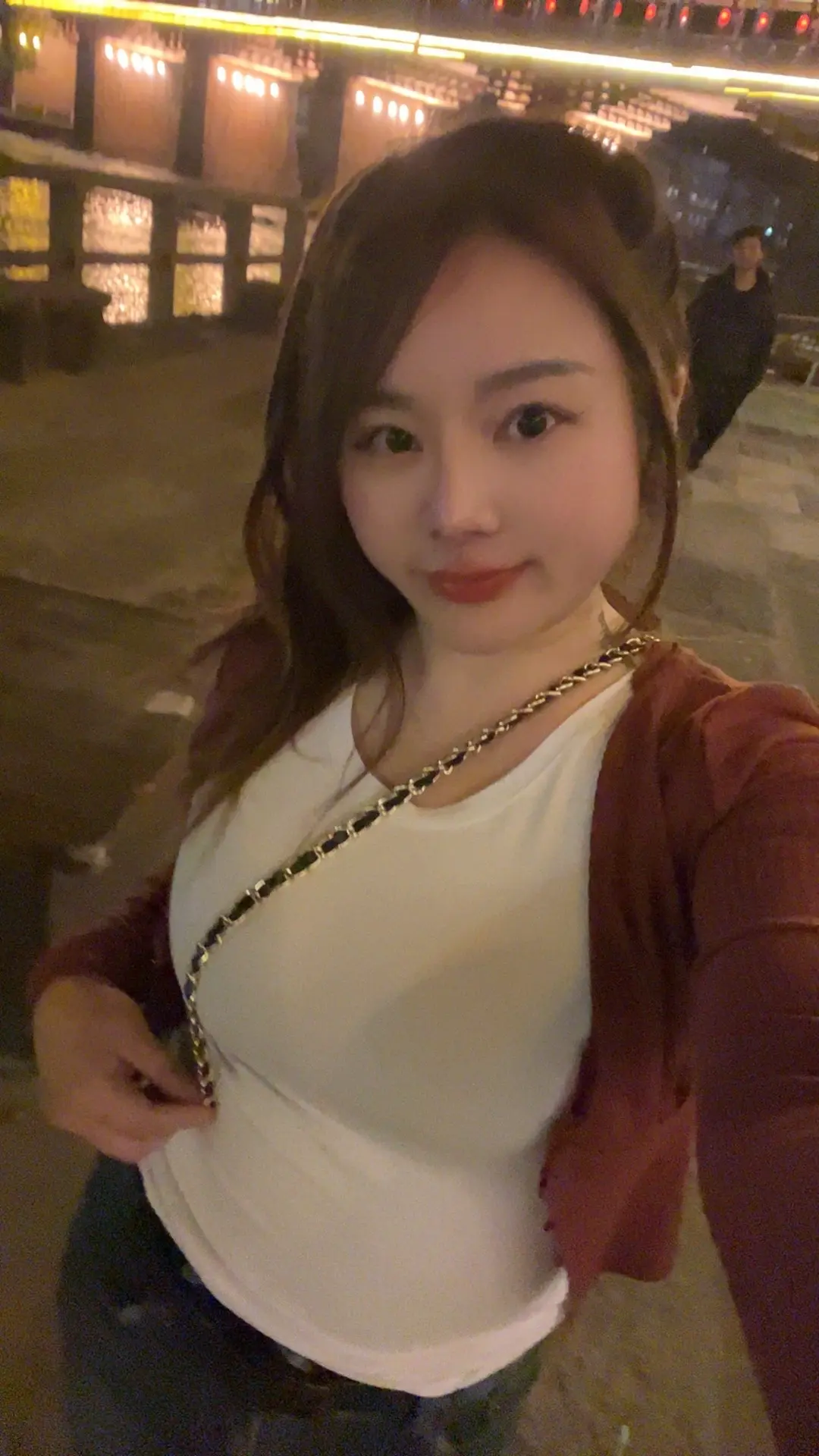 她的幼稚不是谁都能看见、而她的高冷是谁都能看得见