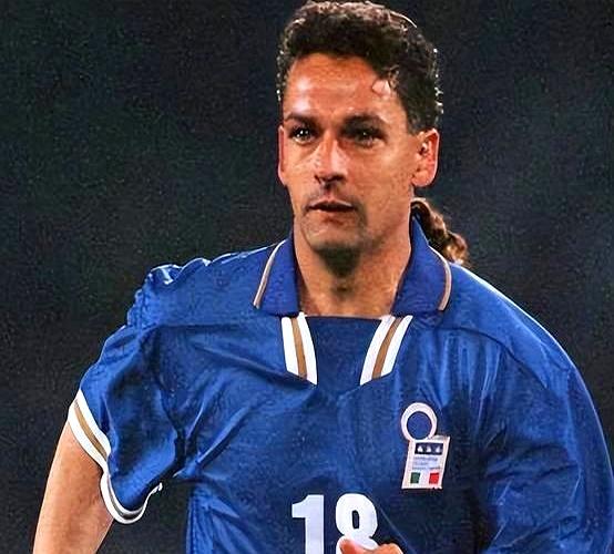 世界第一联赛的名头，怎么就从西甲跑到英超了？
 

曾几何时，梅西和C罗的国家德